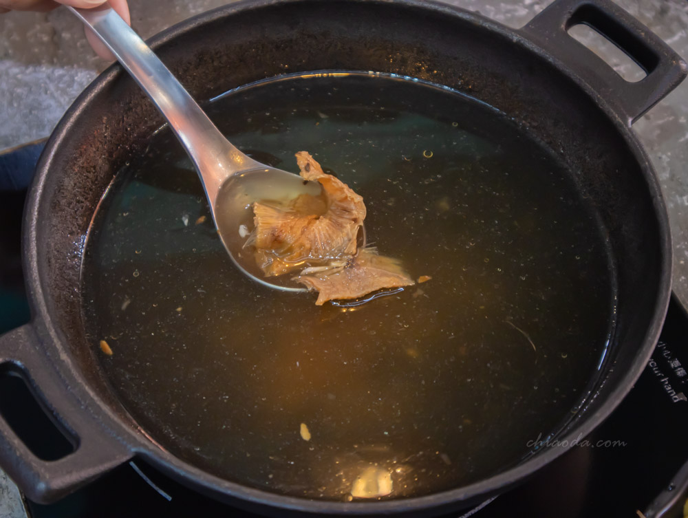 銄鍋　扁魚湯頭