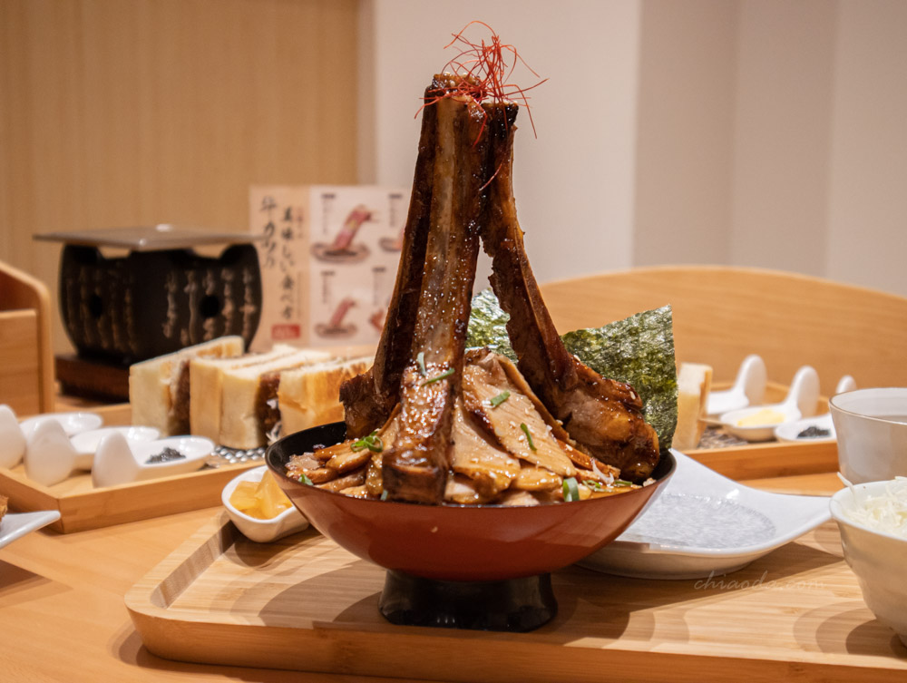 嵐山炸牛排 神樣戰斧豬排丼飯定食 台中日式料理推薦