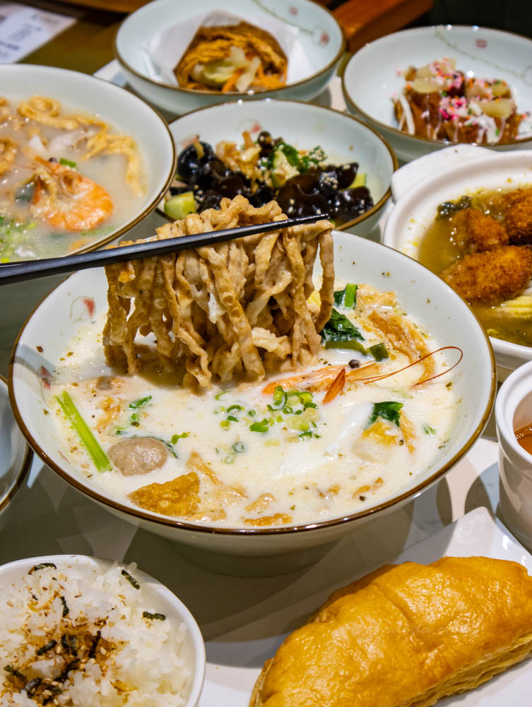 湘春家　酥皮牛奶鍋燒意麵