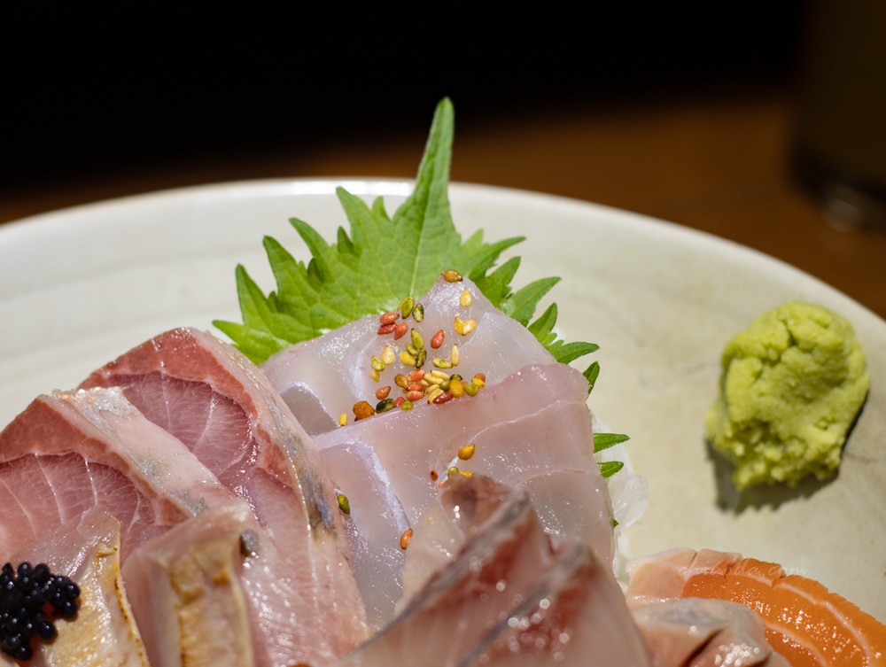 魚米有約 老闆黑白配綜合丼