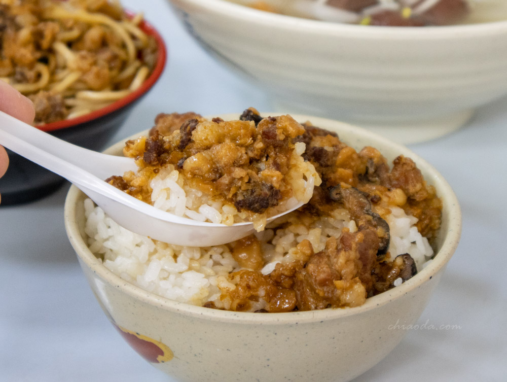 阿助炒麵關東煮　肉燥飯