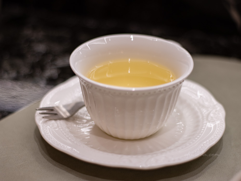 夏登法式鐵板燒　青蘋果夏洛特蛋糕與精選花草茶 台中約會紀念日餐廳推薦