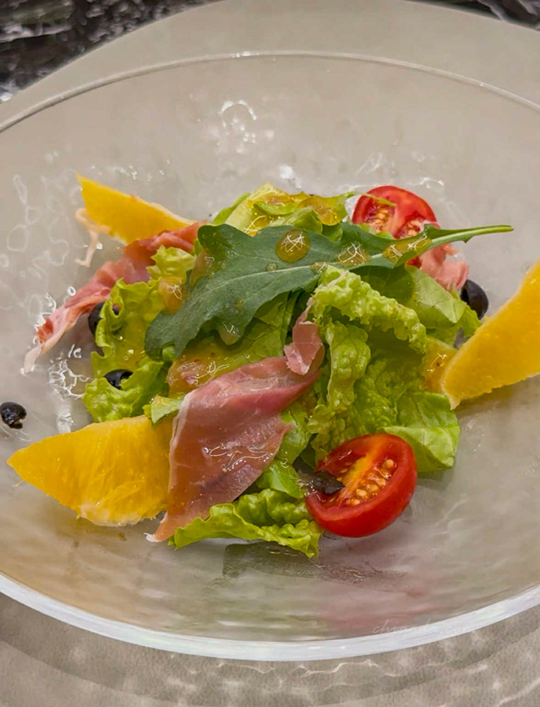 夏登法式鐵板燒　伊比利生火腿沙拉佐金桔油醋莎莎醬 台中約會紀念日餐廳推薦
