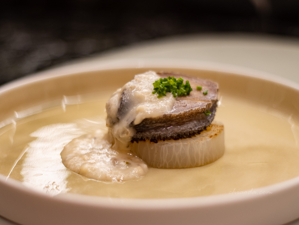 夏登法式鐵板燒　南非活鮑魚佐蘑菇奶油白醬 台中高檔法式鐵板燒