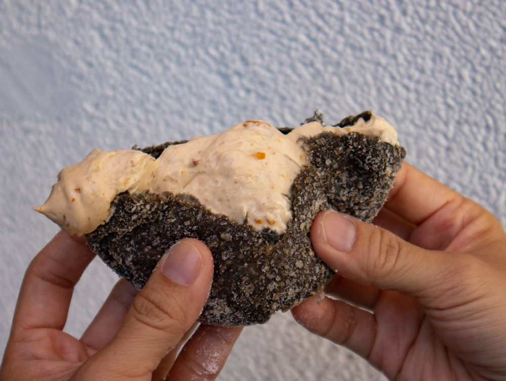 momo donut　特濃花生生甜甜圈