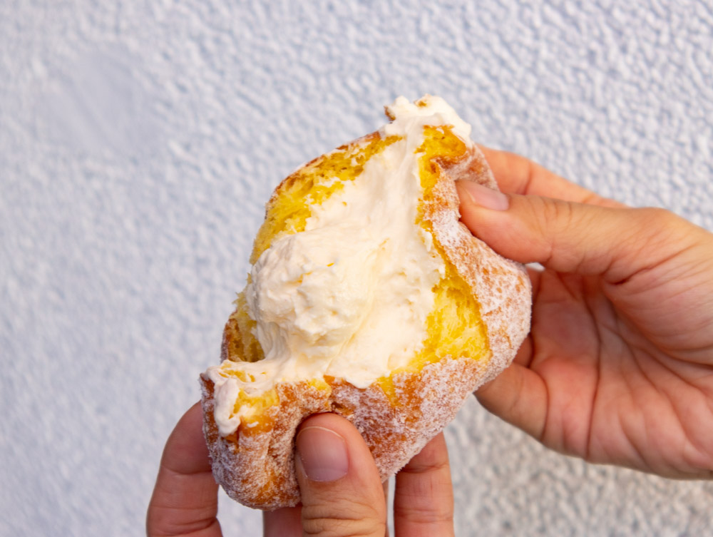 momo donut　卡士達生甜甜圈