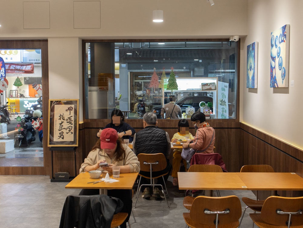 職男嘎哩 內用環境 台中咖哩餐廳