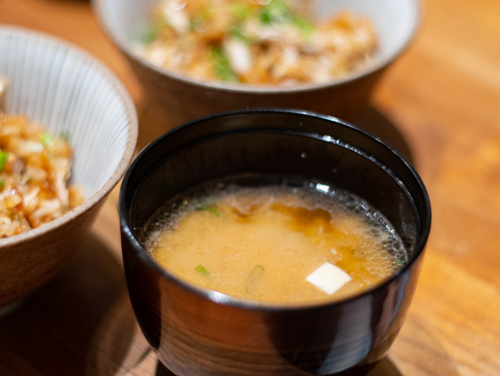 味市 お料理　味噌湯